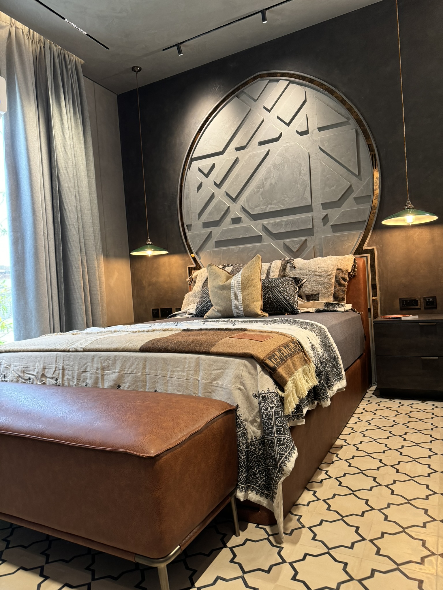 2 (3)